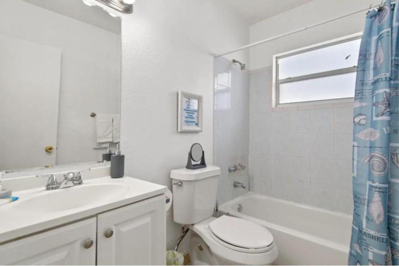 Lake Life - 3 2 Lake House Near Hardrock Casino Villa Fort Lauderdale Luaran gambar
